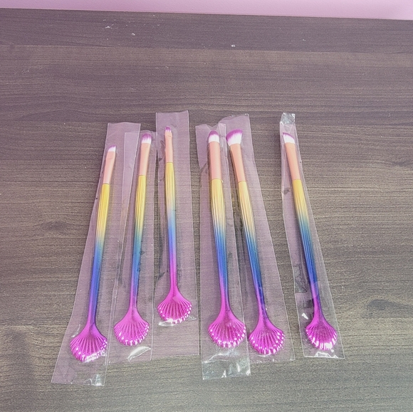 Make up brushes rainbow - Picture 6 of 6